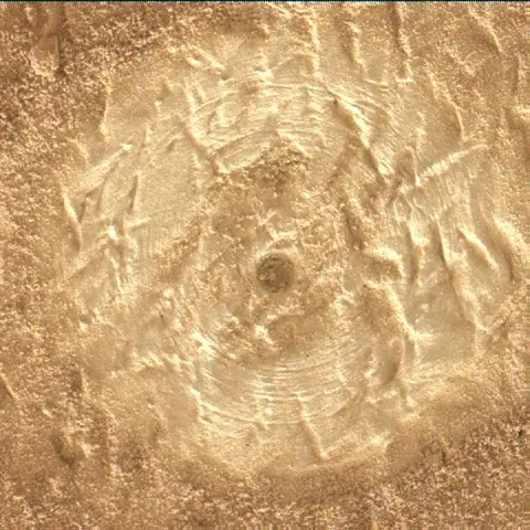 Sol 4205: Mars Hand Lens Imager (MAHLI)