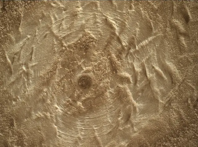 Sol 4205: Mars Hand Lens Imager (MAHLI)