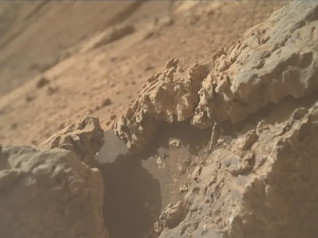 Sol 4205: Mars Hand Lens Imager (MAHLI)