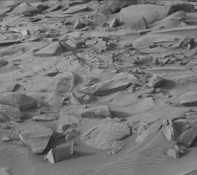 Sol 4206: Mast Camera (Mastcam)