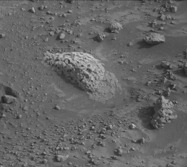 Sol 4207: Mast Camera (Mastcam)