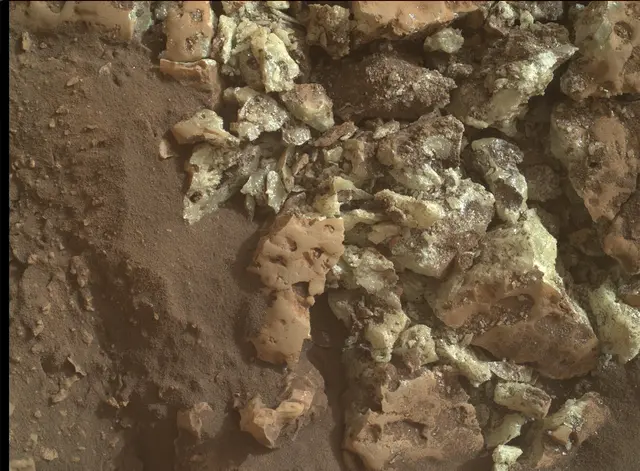 Sol 4207: Mars Hand Lens Imager (MAHLI)