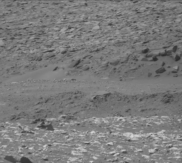 Sol 4208: Mast Camera (Mastcam)