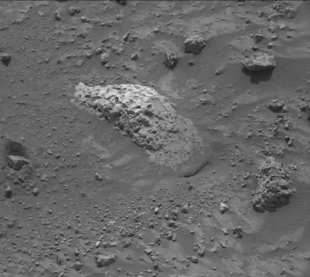 Sol 4209: Mast Camera (Mastcam)
