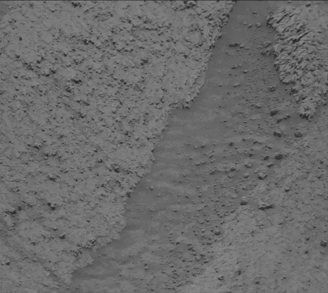 Sol 4209: Mast Camera (Mastcam)