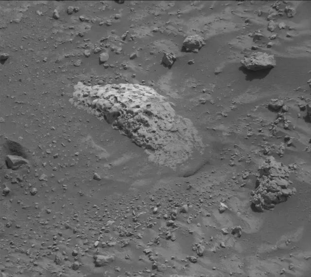 Sol 4209: Mast Camera (Mastcam)