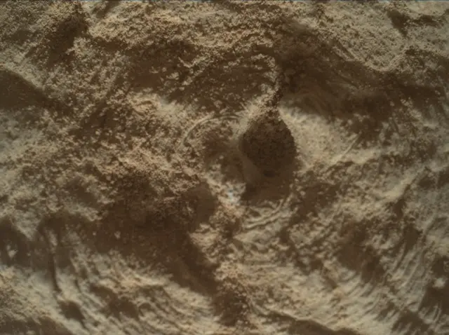 Sol 4209: Mars Hand Lens Imager (MAHLI)