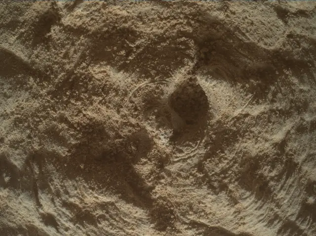 Sol 4209: Mars Hand Lens Imager (MAHLI)