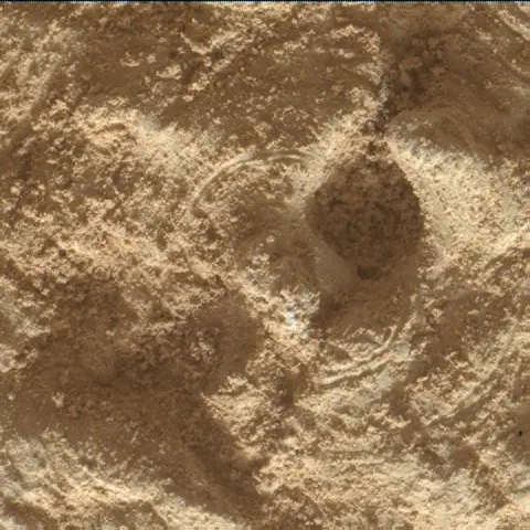 Sol 4209: Mars Hand Lens Imager (MAHLI)