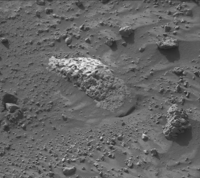Sol 4210: Mast Camera (Mastcam)