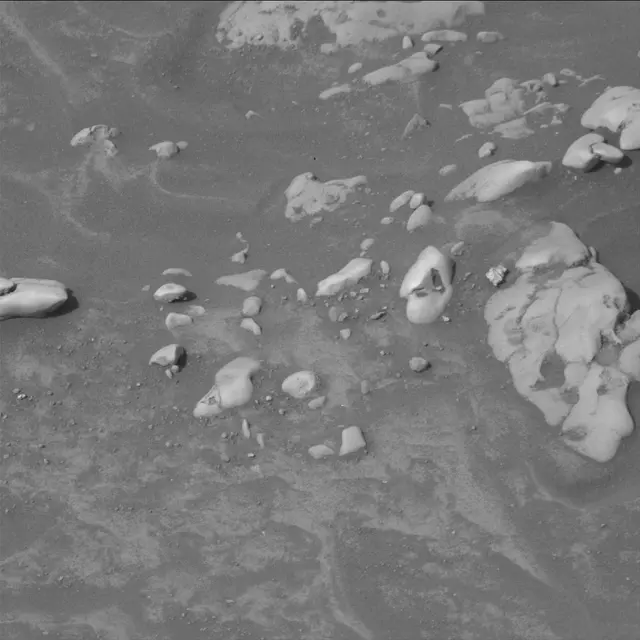 Sol 4210: Mast Camera (Mastcam)