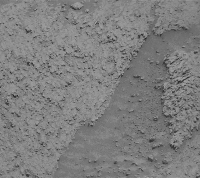 Sol 4210: Mast Camera (Mastcam)