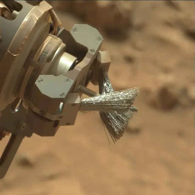 Sol 4212: Mast Camera (Mastcam)