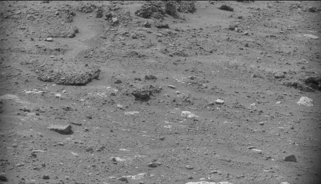 Sol 4213: Mast Camera (Mastcam)