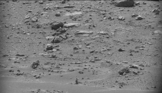 Sol 4213: Mast Camera (Mastcam)