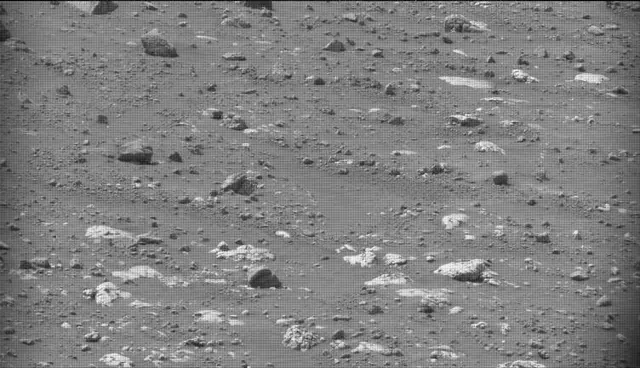Sol 4213: Mast Camera (Mastcam)