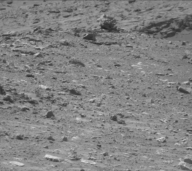 Sol 4213: Mast Camera (Mastcam)
