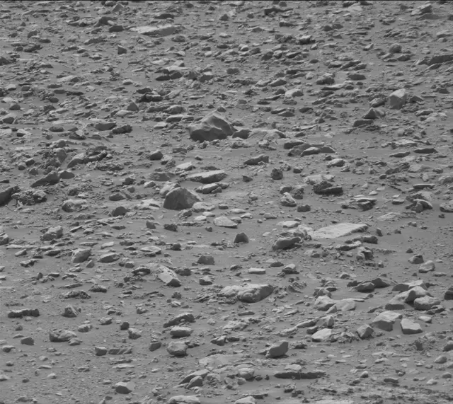 Sol 4213: Mast Camera (Mastcam)