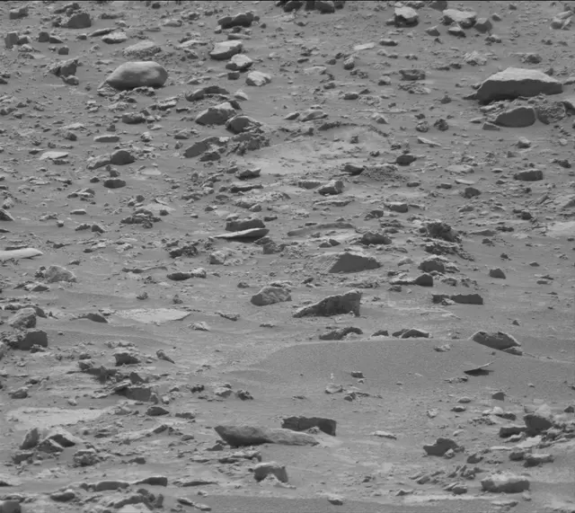 Sol 4213: Mast Camera (Mastcam)