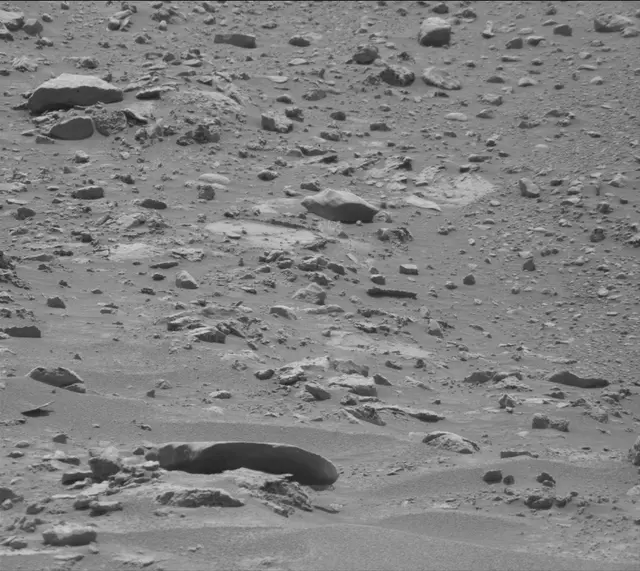 Sol 4213: Mast Camera (Mastcam)