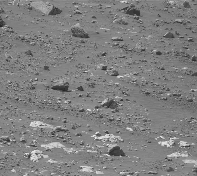 Sol 4213: Mast Camera (Mastcam)
