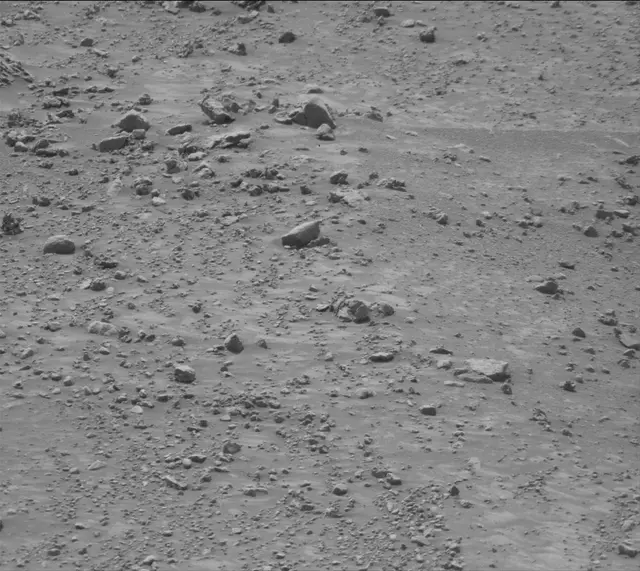 Sol 4213: Mast Camera (Mastcam)
