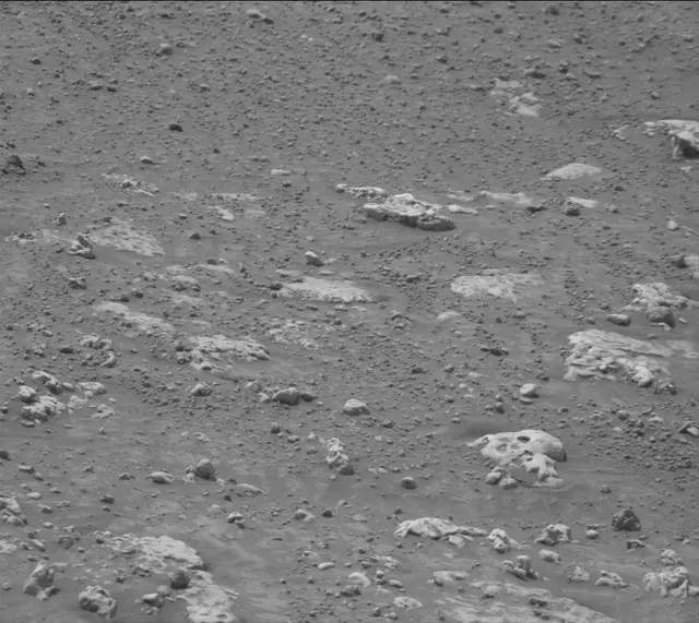 Sol 4213: Mast Camera (Mastcam)