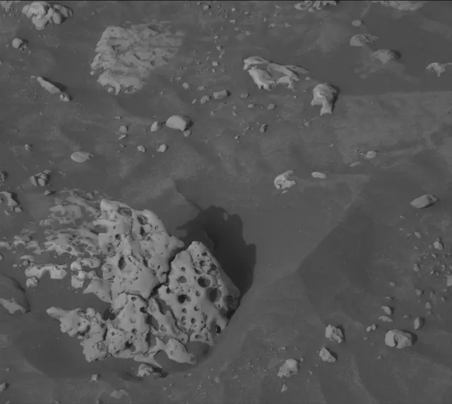 Sol 4215: Mast Camera (Mastcam)