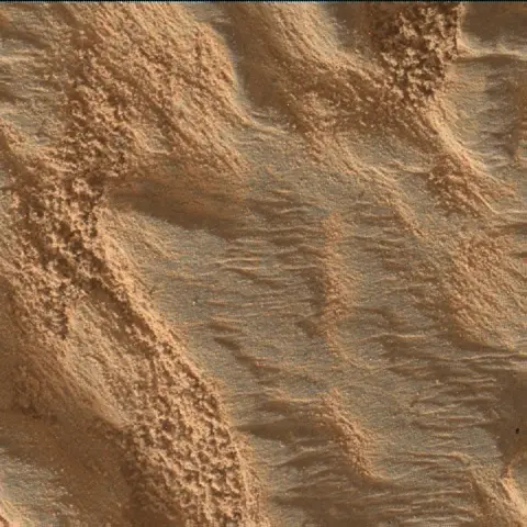 Sol 4216: Mars Hand Lens Imager (MAHLI)