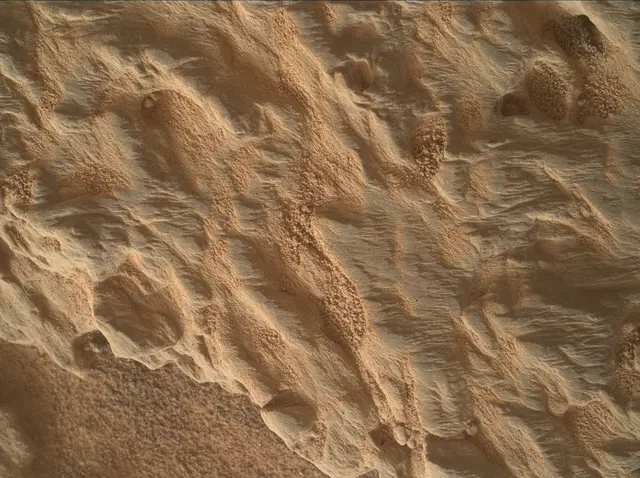 Sol 4216: Mars Hand Lens Imager (MAHLI)