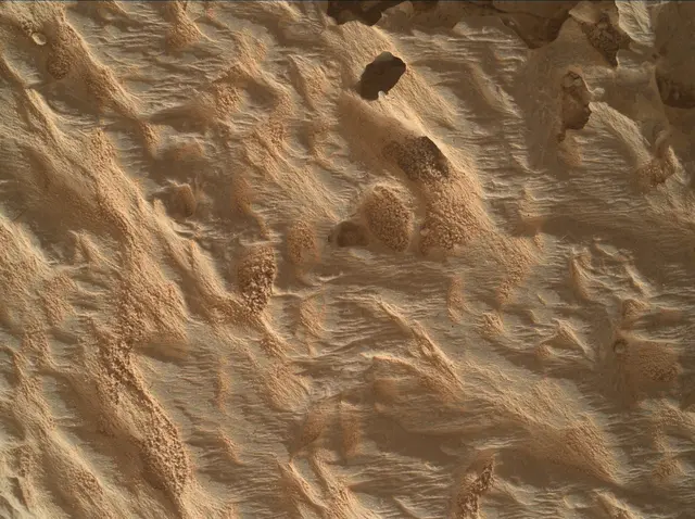 Sol 4216: Mars Hand Lens Imager (MAHLI)