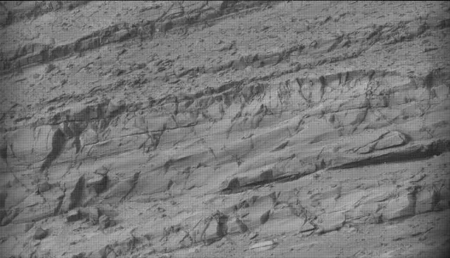 Sol 4217: Mast Camera (Mastcam)