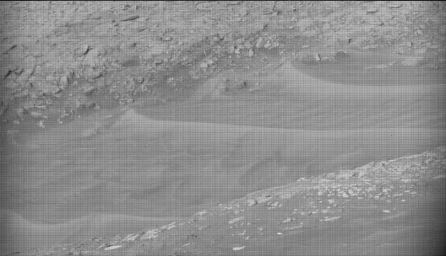 Sol 4217: Mast Camera (Mastcam)