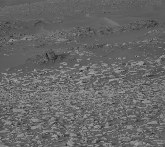 Sol 4217: Mast Camera (Mastcam)
