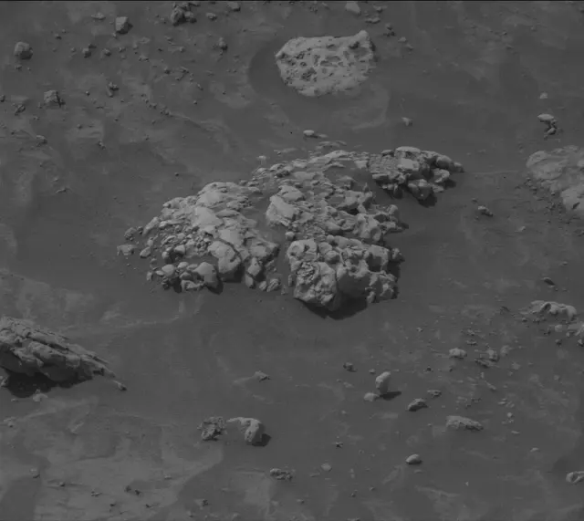 Sol 4217: Mast Camera (Mastcam)