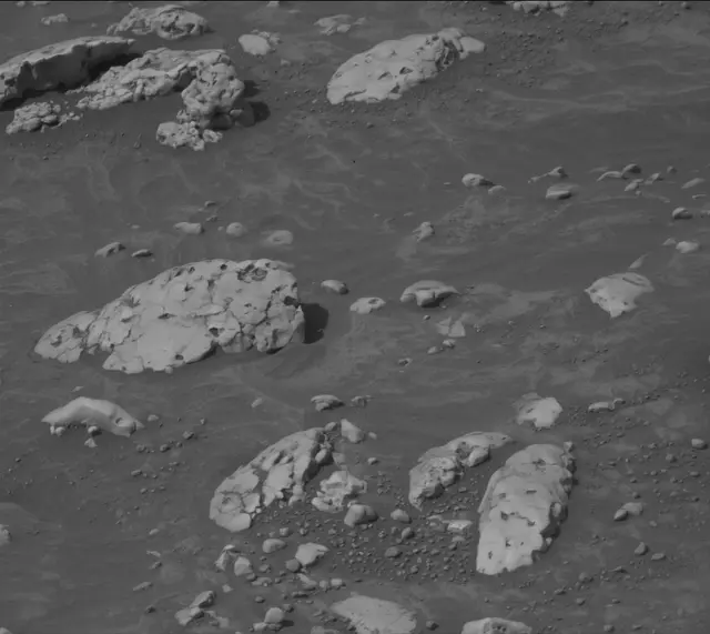 Sol 4217: Mast Camera (Mastcam)