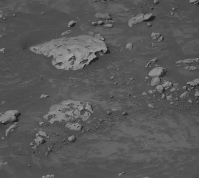 Sol 4217: Mast Camera (Mastcam)