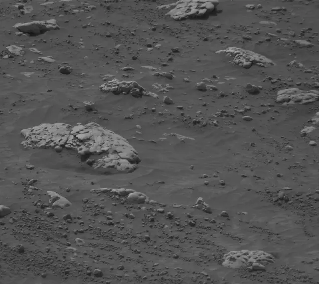 Sol 4217: Mast Camera (Mastcam)