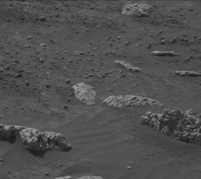 Sol 4217: Mast Camera (Mastcam)