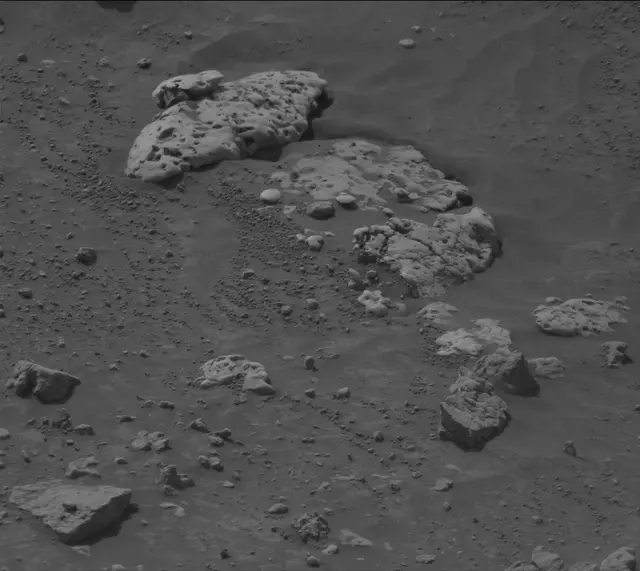 Sol 4217: Mast Camera (Mastcam)