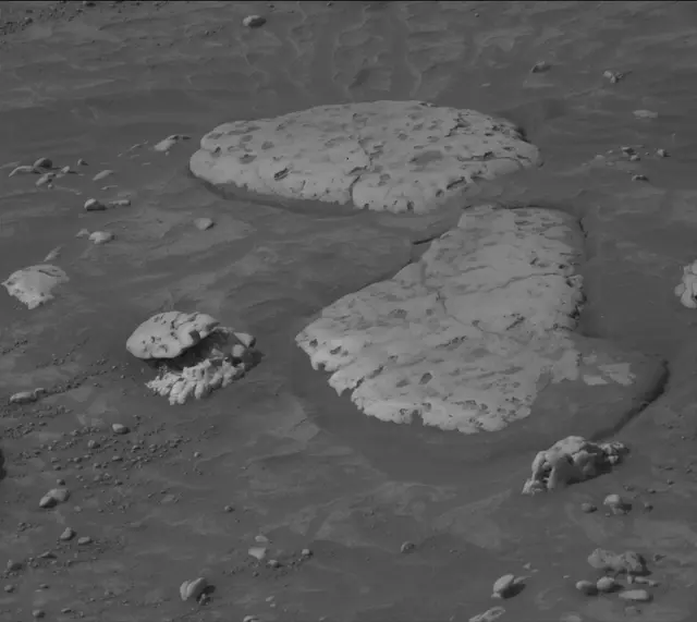 Sol 4217: Mast Camera (Mastcam)