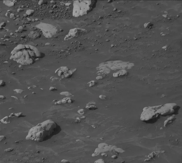 Sol 4217: Mast Camera (Mastcam)
