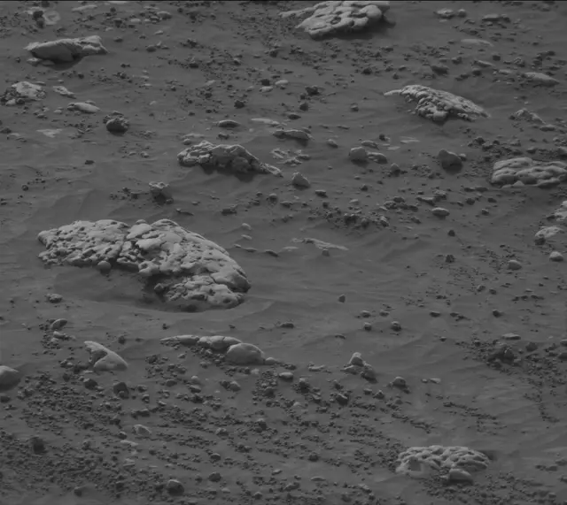 Sol 4217: Mast Camera (Mastcam)