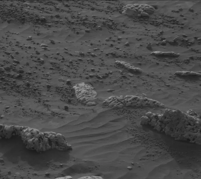 Sol 4217: Mast Camera (Mastcam)