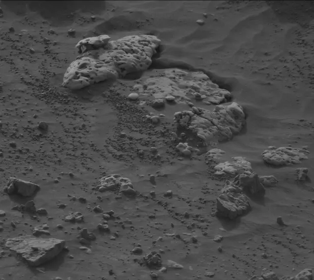 Sol 4217: Mast Camera (Mastcam)