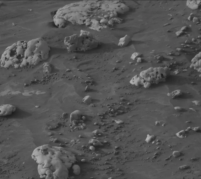 Sol 4217: Mast Camera (Mastcam)