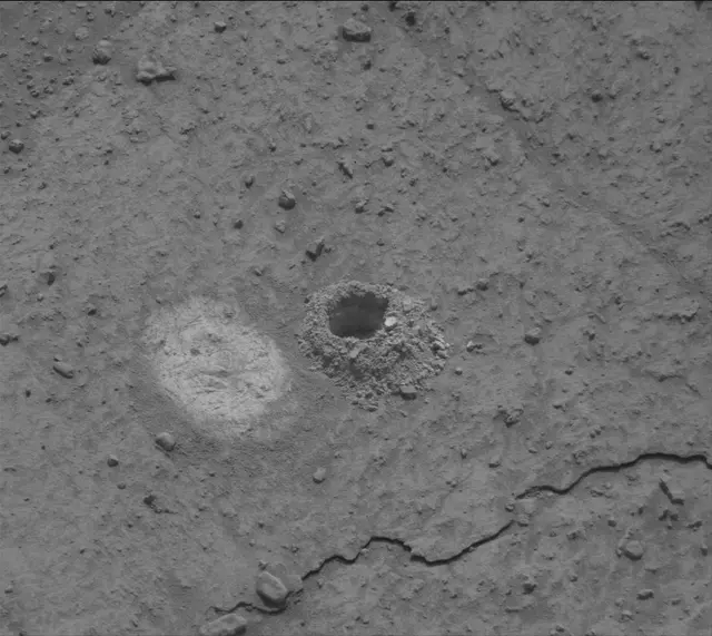 Sol 4219: Mast Camera (Mastcam)
