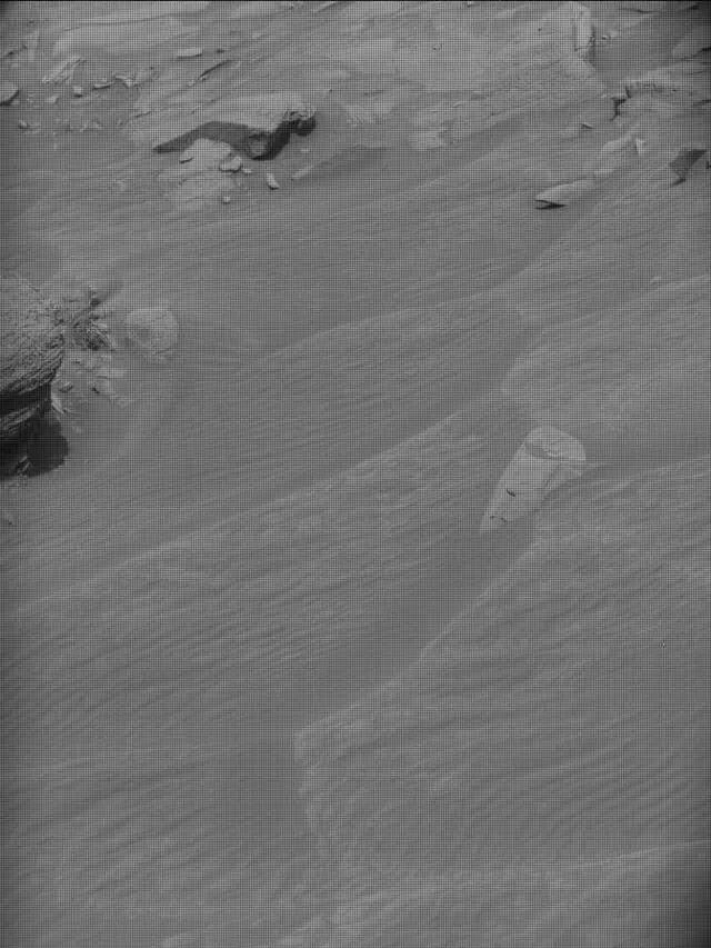 Sol 4220: Mast Camera (Mastcam)