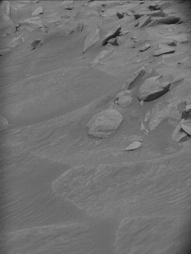 Sol 4220: Mast Camera (Mastcam)