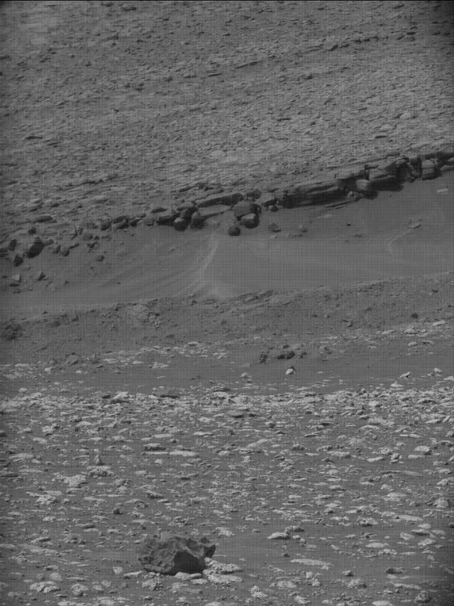 Sol 4220: Mast Camera (Mastcam)